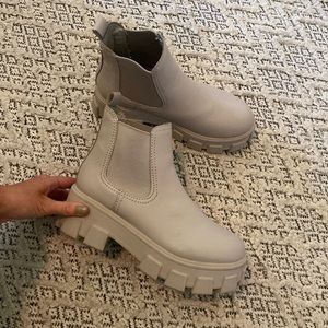 Circus by Sam Edelman chunky boots